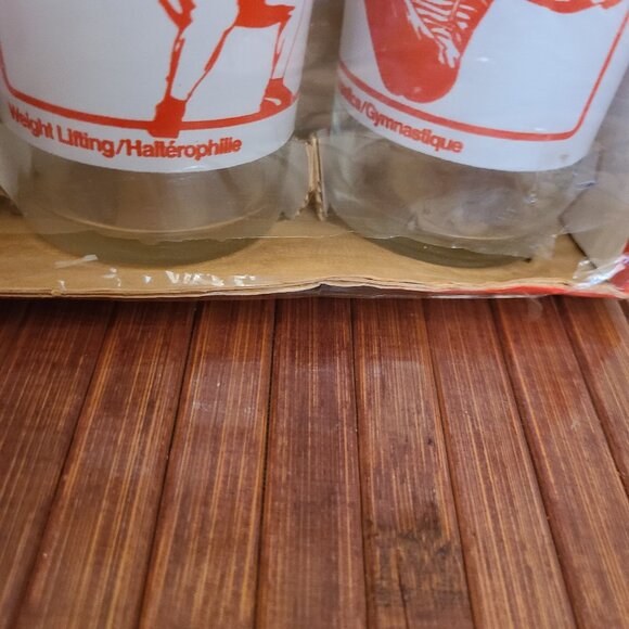 Vintage Team Canada 1976 Olympic Glasses - 2 Sets -Eight Glasses - Picture 13 of 13